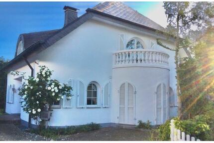 Freistehendes Einfamilienhaus in LangenfeldRichrath - Langenfeld (Rheinland)