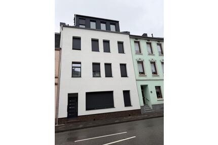 3 Zimmer Wohnung in MG Westend zu vermieten komplett saniert - Mönchengladbach