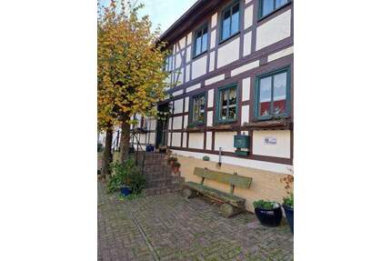 wunderschönes Fachwerkhaus - 280.000,00&nbsp;EUR Kaufpreis, ca.&nbsp; 250,00&nbsp;m&sup2;&nbsp;Wohnfl&auml;che in Südharz (PLZ: 06536) Hainrode