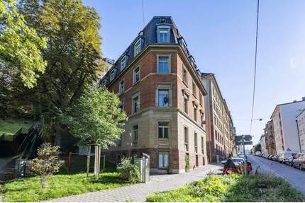 Großzügige 2-Zimmer-Wohnung mitten in der City! - Stuttgart-Mitte