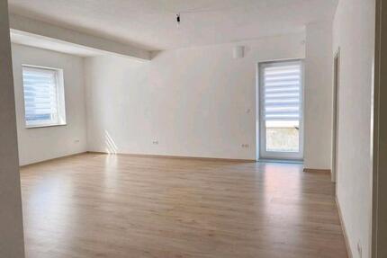 Helle 2-Zimmerwohnung mit großer Dachterrasse - Dischingen