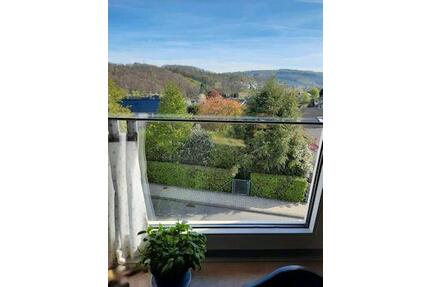 Große helle Wohnung, 5 ZKB, 120 qm - Siegen