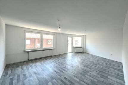 Wohnung zum Mieten in Duisburg Untermeiderich 800,00 € 70 m² - Duisburg / Untermeiderich
