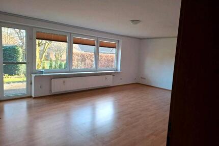 Erdgeschoss Wohnung 4 Zimmer - 1.000,00&nbsp;EUR Kaltmiete, ca.&nbsp; 120,00&nbsp;m&sup2; in Handewitt (PLZ: 24983)