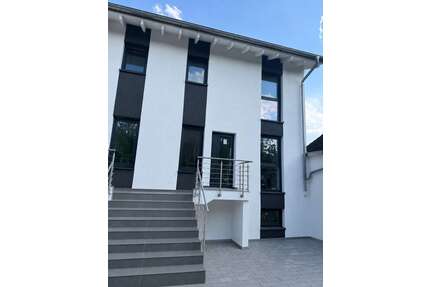 Haus zum Kaufen in Bad Homburg 1.295.000,00 € 166 m²