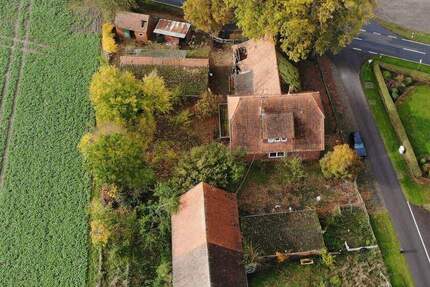 Resthof + 1 ha Land zu verkaufen - Mellinghausen