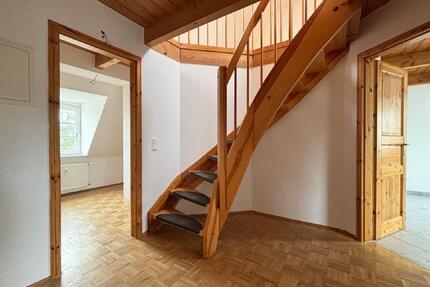 Parkett...Tageslichtbad...Wohnküche 2-Zi.-Maisonette in Dobritz - Dresden Blasewitz