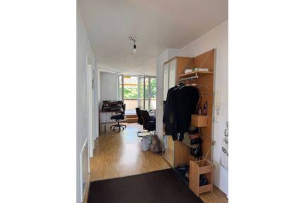 Dachterrassenwohnung am Pfanzeltplatz - München Altperlach