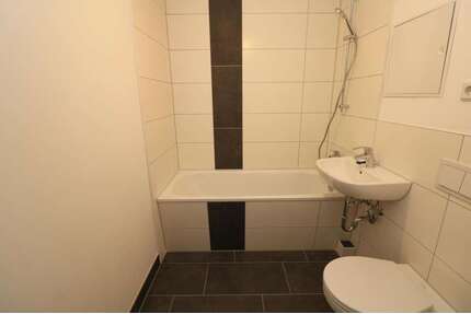 Wohnung zum Mieten in Freiberg 379,00 € 53.99 m²