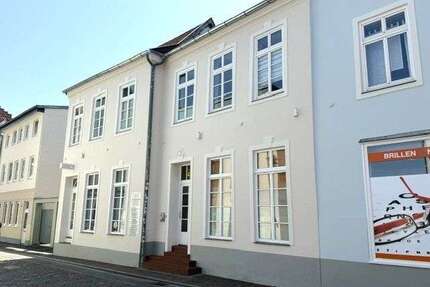 Wohnung zum Mieten in Güstrow 575,00 € 88 m²