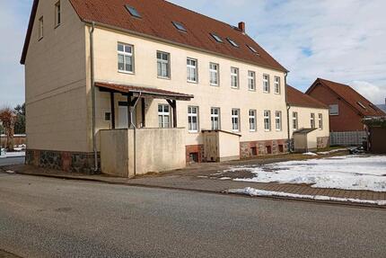2 Raum Wohnung zu vermieten - 633,00&nbsp;EUR Kaltmiete, ca.&nbsp; 70,00&nbsp;m&sup2; in Wittstock/Dosse (PLZ: 16909)