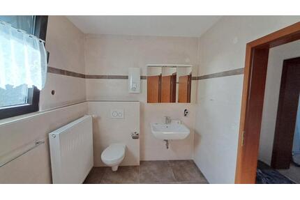 Zentrale energieeffiziente 2 Zimmer-Wohn. für 1 Person -Warm 749€ - Remagen