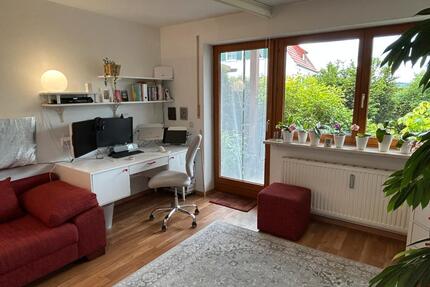 1-Zi.-EG-Wohnung mit Garten & Terrasse & TG – 3 Min. zum Bahnhof - Langweid am Lech