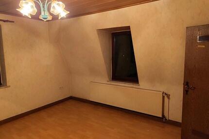 Großzügige 2,5-Zi-Wohnung (78m²) mitten im Zentrum von Selb