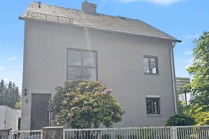 Haus zum Kaufen in Naila 235.000,00 € 155 m²