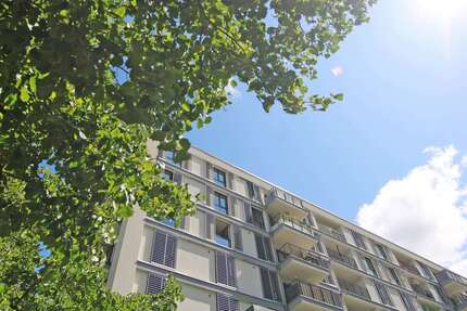 Wohnung zum Mieten in Berlin 2.300,00 € 119.01 m²