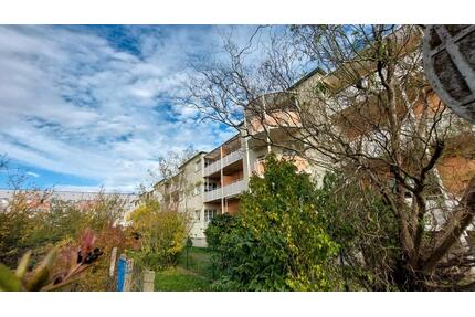 sanierte altersgerechte 2-Raum Wohnung im Betreuten Wohnen - Weißenfels