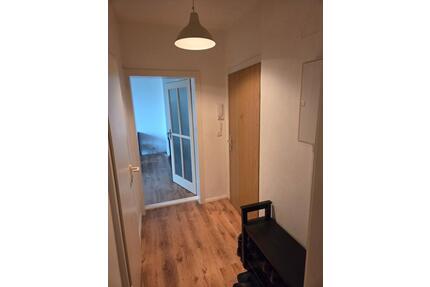 Zimmer in 2-Zimmer Wohnung zur Untermiete–Berlin Friedrichsfelde