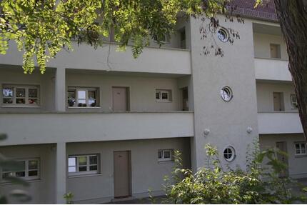 Seniorengerechte 2-Raum-Wohnung mit Balkon und Aufzug - Bad Dürrenberg