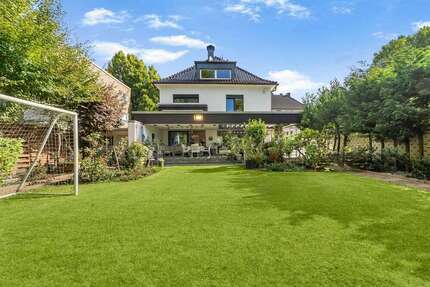 Haus zum Kaufen in Gelsenkirchen 709.000,00 € 257 m²