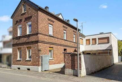 Wohnung zum Kaufen in Troisdorf 279.000,00 € 136.25 m²