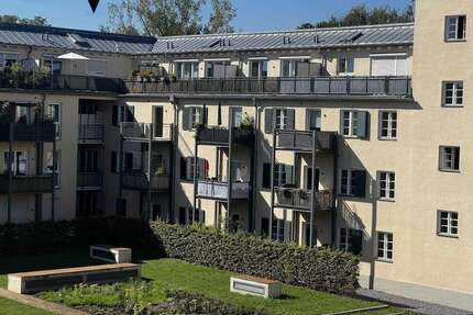 Wohnung zum Kaufen in Augsburg 280.000,00 € 64.85 m²