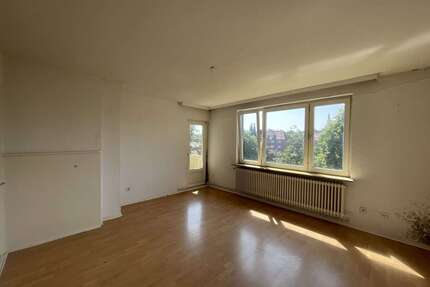 Wohnung zum Kaufen in Wilhelmshaven 69.000,00 € 65.08 m²