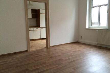 3-Raum Wohnung in Kahla, Einbauküche m.Elektrogeräten, Hof,Keller