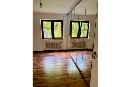 Wohnen im Grünen und schnell in Trier, 2-Zi-Wohnung mit Loggia - Kordel