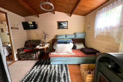 Kleine Garten - 5.000,00&nbsp;EUR Kaltmiete, ca.&nbsp; 0,00&nbsp;m&sup2; in Zella-Mehlis (PLZ: 98544)