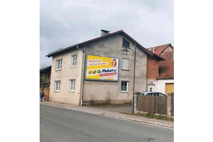 Haus mit Halle, Scheune ideal für Handwerker, Freiberufler - Oberaurach