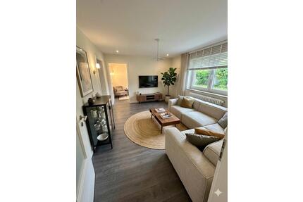 Frisch renovierte Stade – 2-Zim Souterrain ab 01.07.