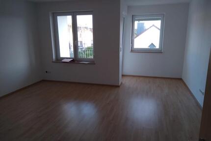 Wohnung in Nördlingen - 700,00&nbsp;EUR Kaltmiete, ca.&nbsp; 68,00&nbsp;m&sup2; in Nördlingen (PLZ: 86720)
