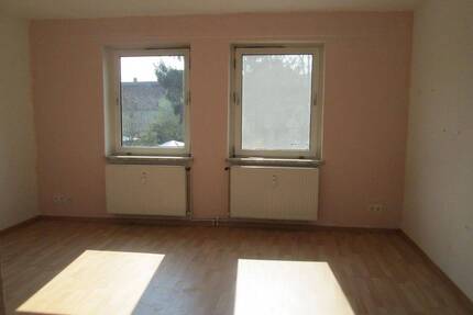 Renoviertes Wohnglück mit kleinem Balkon genießen - Salzgitter Lebenstedt