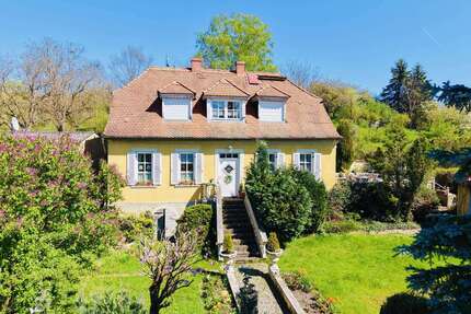 Haus zum Kaufen in Eltmann 440.000,00 € 160 m²