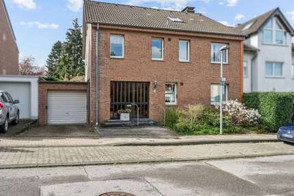 Haus zum Kaufen in Aachen 630.000,00 € 203.48 m²