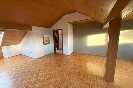 3-Zimmer-Dachgeschosswohnung in Vöhl-Marienhagen