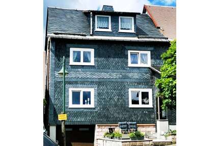 Haus zum Kaufen in Frauenwald 69.000,00 € 120 m²