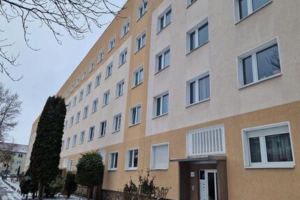 Für Sie frisch renoviert - zum wohlfühlen mit großem Balkon! - Magdeburg Hopfengarten