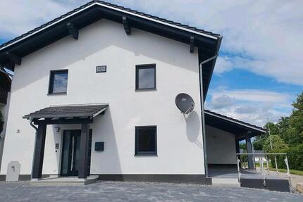 Vermiete schöne helle Doppelhaushälfte in LohamMariaposching - Niederwinkling