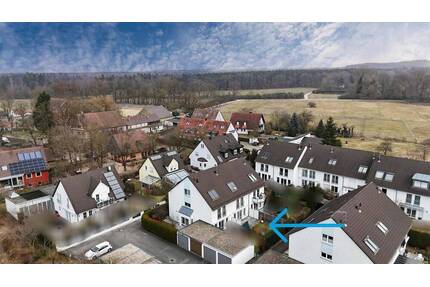 Exklusives RMH mit Garten, Garage, EBK und Terrasse zur Vermietung in Nürnberg - Pillenreuth