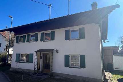 Haus zum Kaufen in Unterthingau 189.000,00 € 89 m²