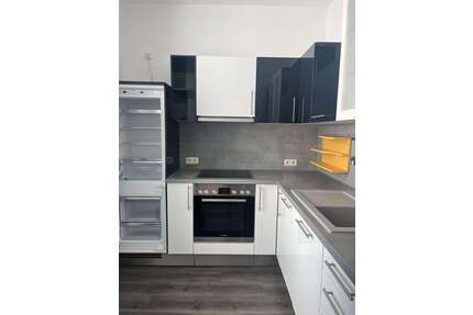 Wohnung zum Mieten in Plauen 421,00 € 65 m²