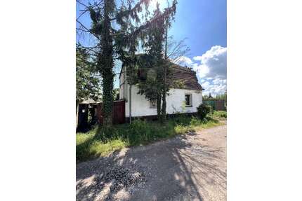 Haus zum Kaufen in Kabelsketal 220.000,00 € 135 m²