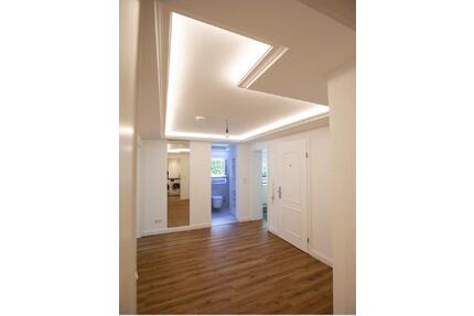 Teilmöbilierte 3 Zimmer Wohnung mit Terasse in Unterbach - Düsseldorf Stadtbezirk 8