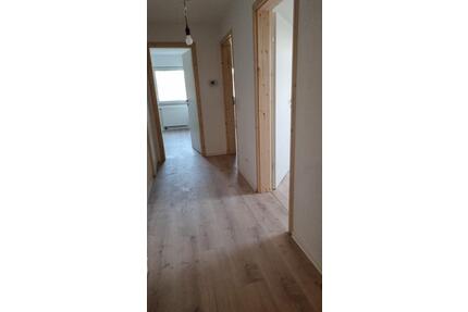 Erstbezug nach Komplettmodernisierung – stilvolles Dachgeschoss - Aalen