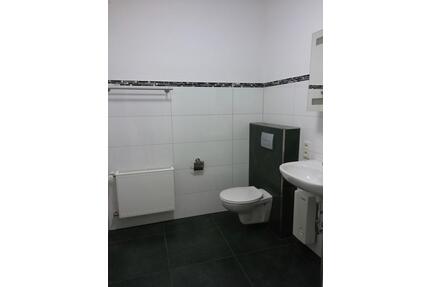 Einliegerwohnung Erdgeschoß - 490,00&nbsp;EUR Kaltmiete, ca.&nbsp; 70,00&nbsp;m&sup2; in Drolshagen (PLZ: 57489)