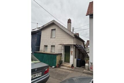 Kleines Haus für Handwerker - 139.000,00&nbsp;EUR Kaufpreis, ca.&nbsp; 60,00&nbsp;m&sup2; in Oberboihingen (PLZ: 72644)
