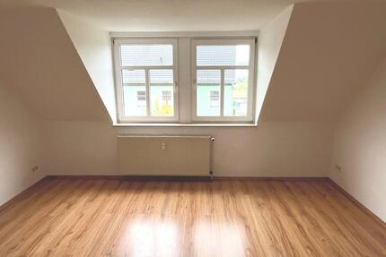 Neuer Wohnraum gefällig?!? - 300,00&nbsp;EUR Kaltmiete, ca.&nbsp; 68,00&nbsp;m&sup2; in Zeitz (PLZ: 06712)