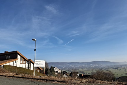 Großes Grundstück in Lügde - 112.000,00&nbsp;EUR Kaufpreis, ca.&nbsp; 800,00&nbsp;m&sup2; in Lügde (PLZ: 32676)